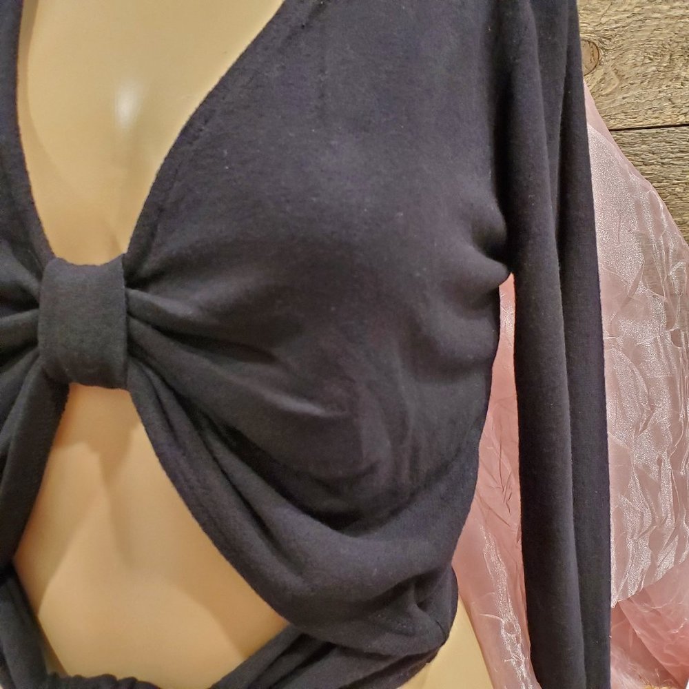 Belita USA Crop Top Bow Tie Black Long Sleeve S